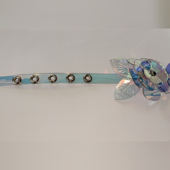 NWT IRIDESCENT FLOWER CHOKER - Picture 5 of 14